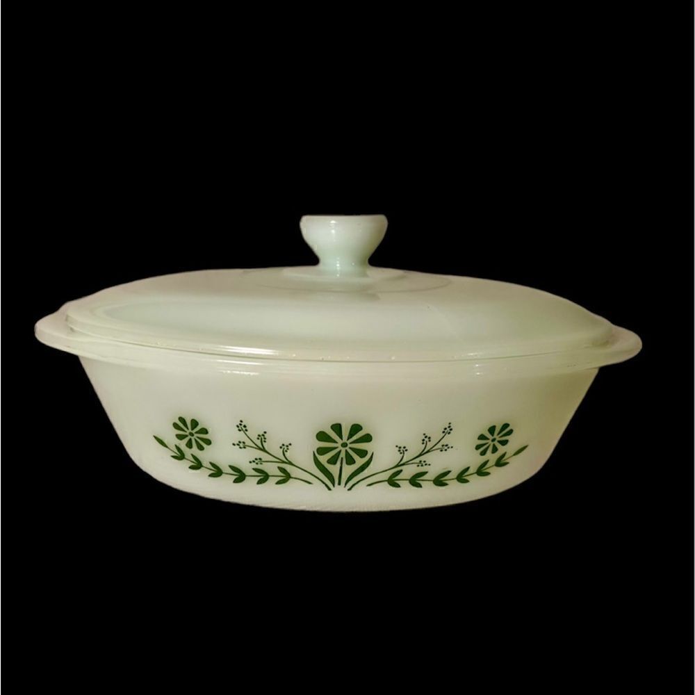 Vintage Glasbake Casserole Dish J235 1 QT Green Daisy Milk Glass Lid.
